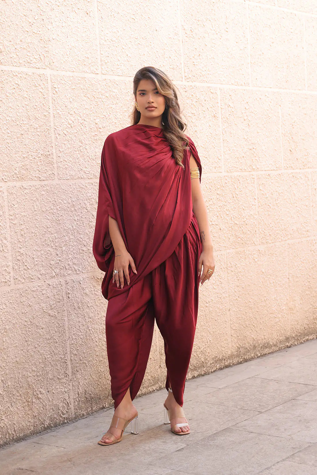 MAROON GLOSS DRAPE SET